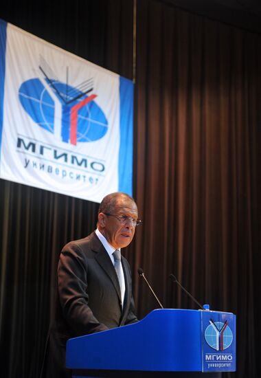 Sergei Lavrov meets with students and teachers of MGIMO