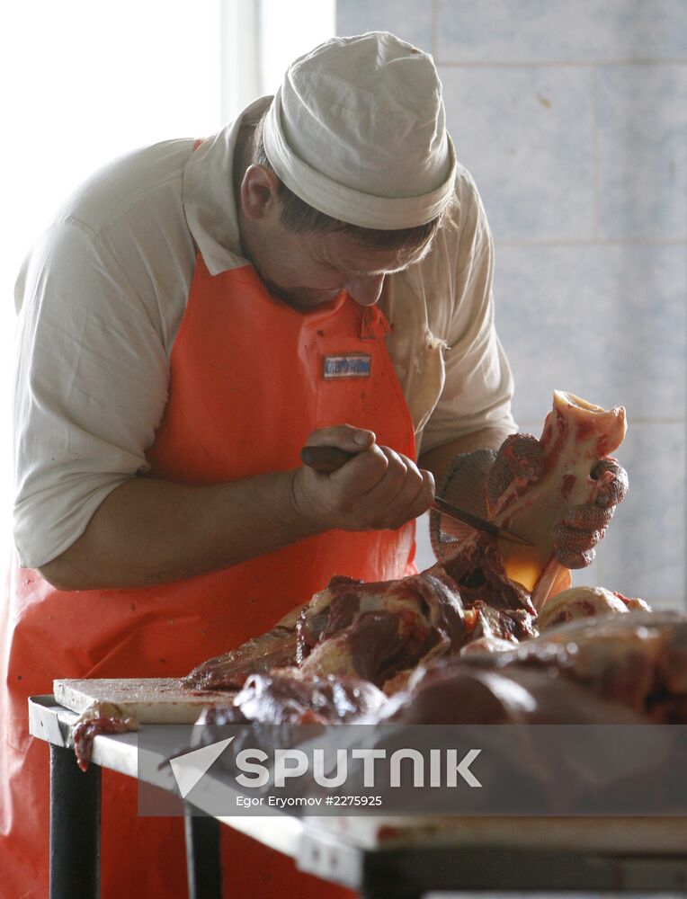 Russian food monistoring agency to step up Belarus meat control