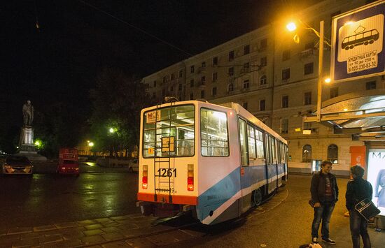 Moscow launches night public transport service