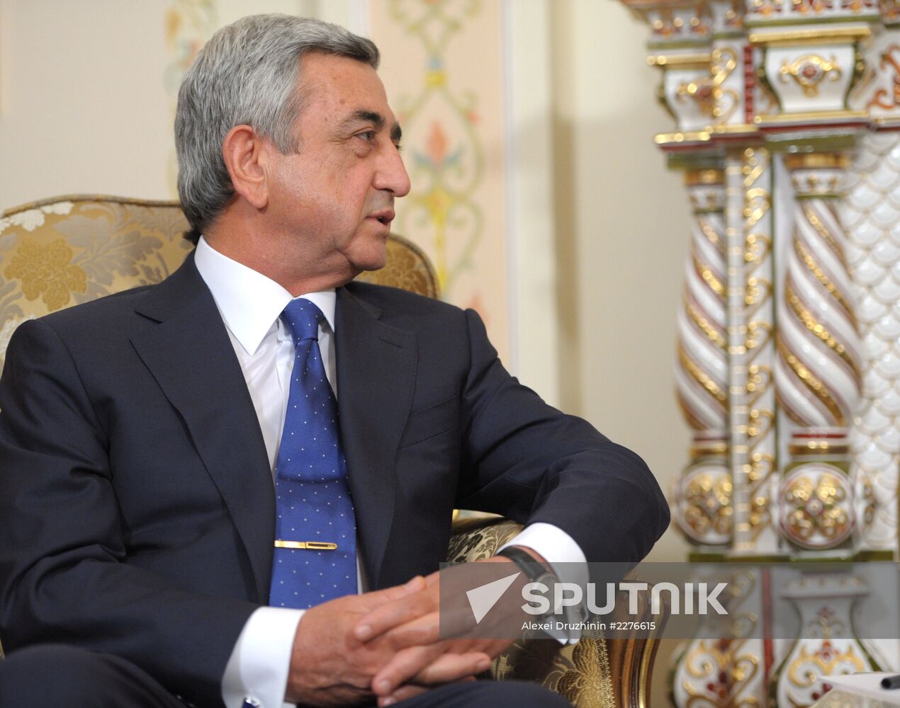 Vladimir Putin meets with Serge Sargsyan