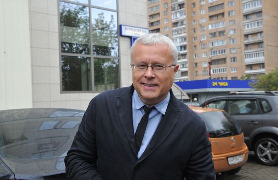 Consideration of Lebedev's appeal against court ruling postponed
