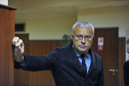 Consideration of Lebedev's appeal against court ruling postponed