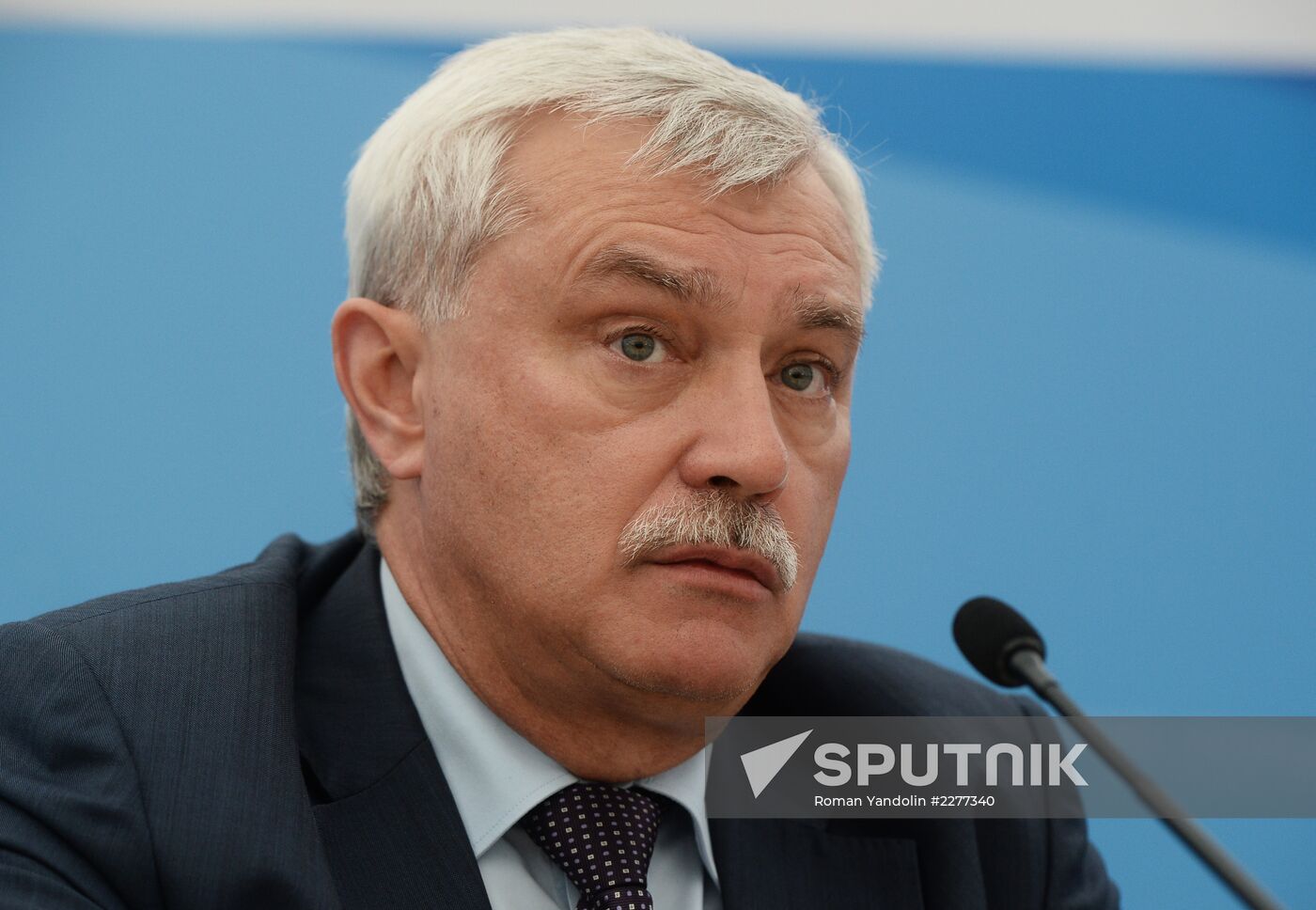 Briefings by Russian and foreign experts