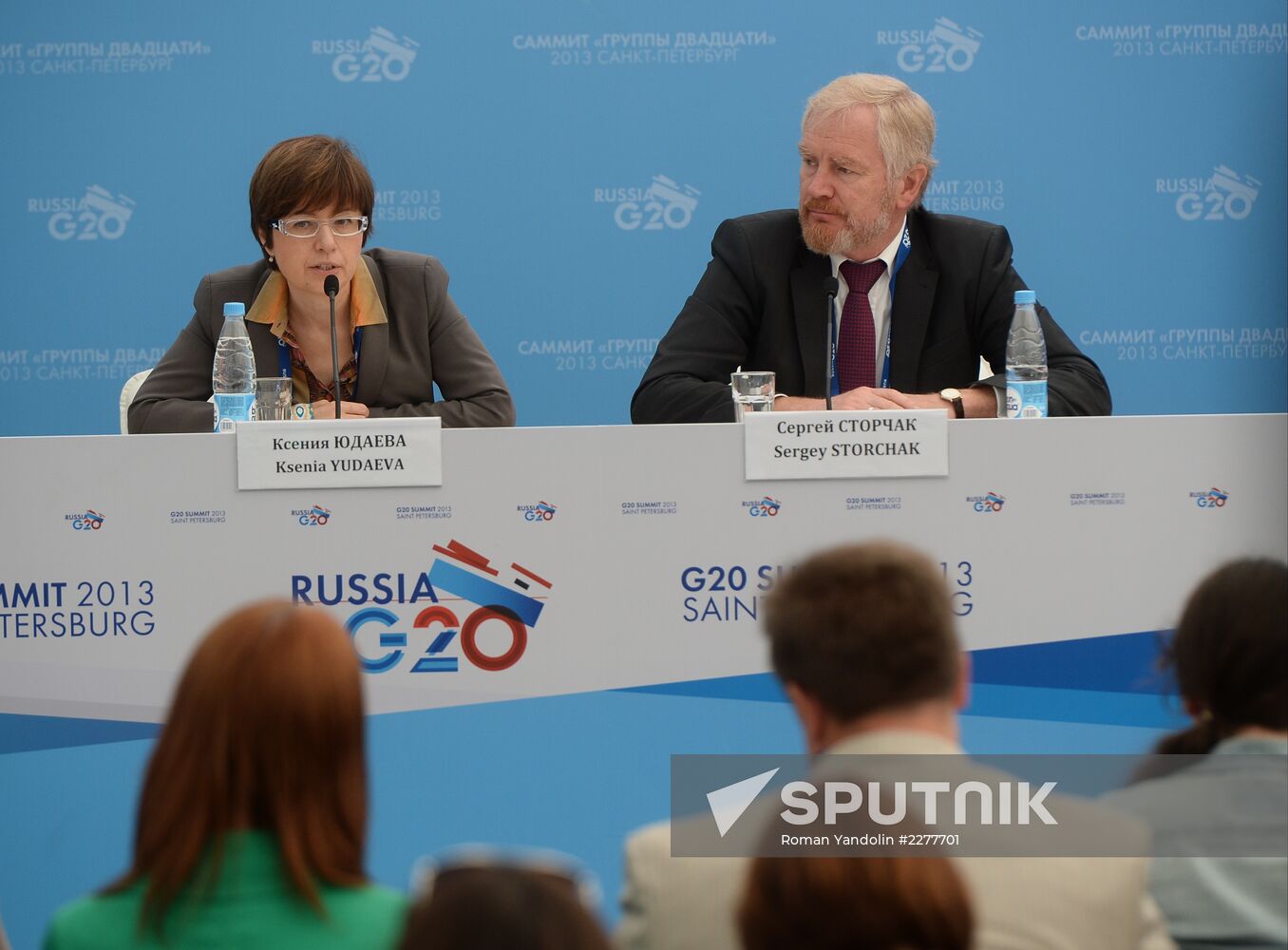 Briefings by Russian and foreign experts
