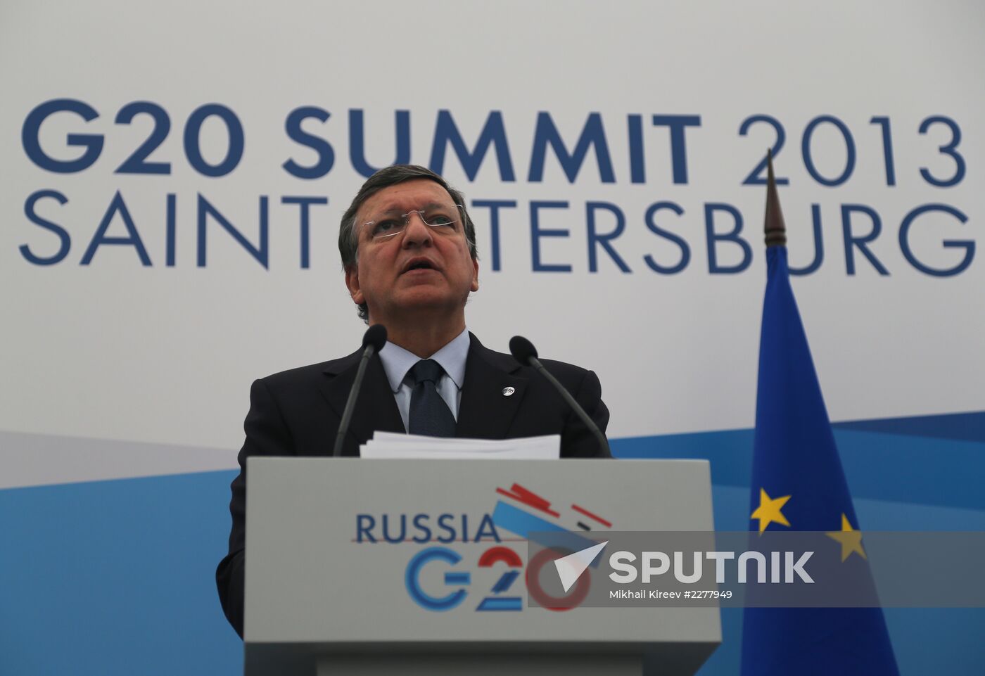 Briefings by Russian and foreign experts
