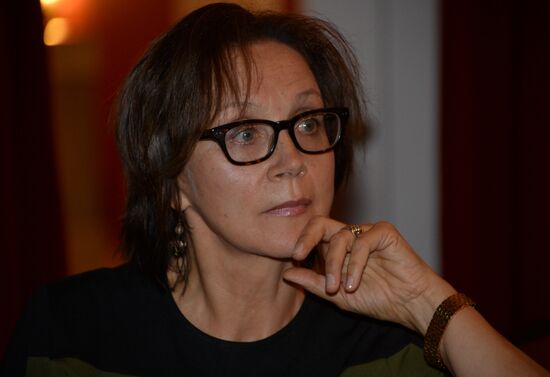 Gathering of company of Vakhtangov Theatre