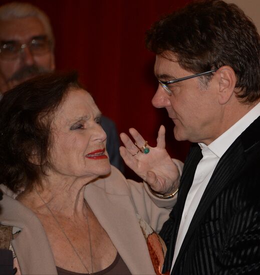 Gathering of company of Vakhtangov Theatre