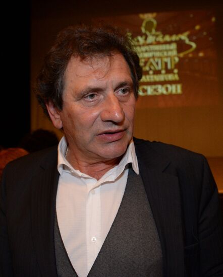 Gathering of company of Vakhtangov Theatre