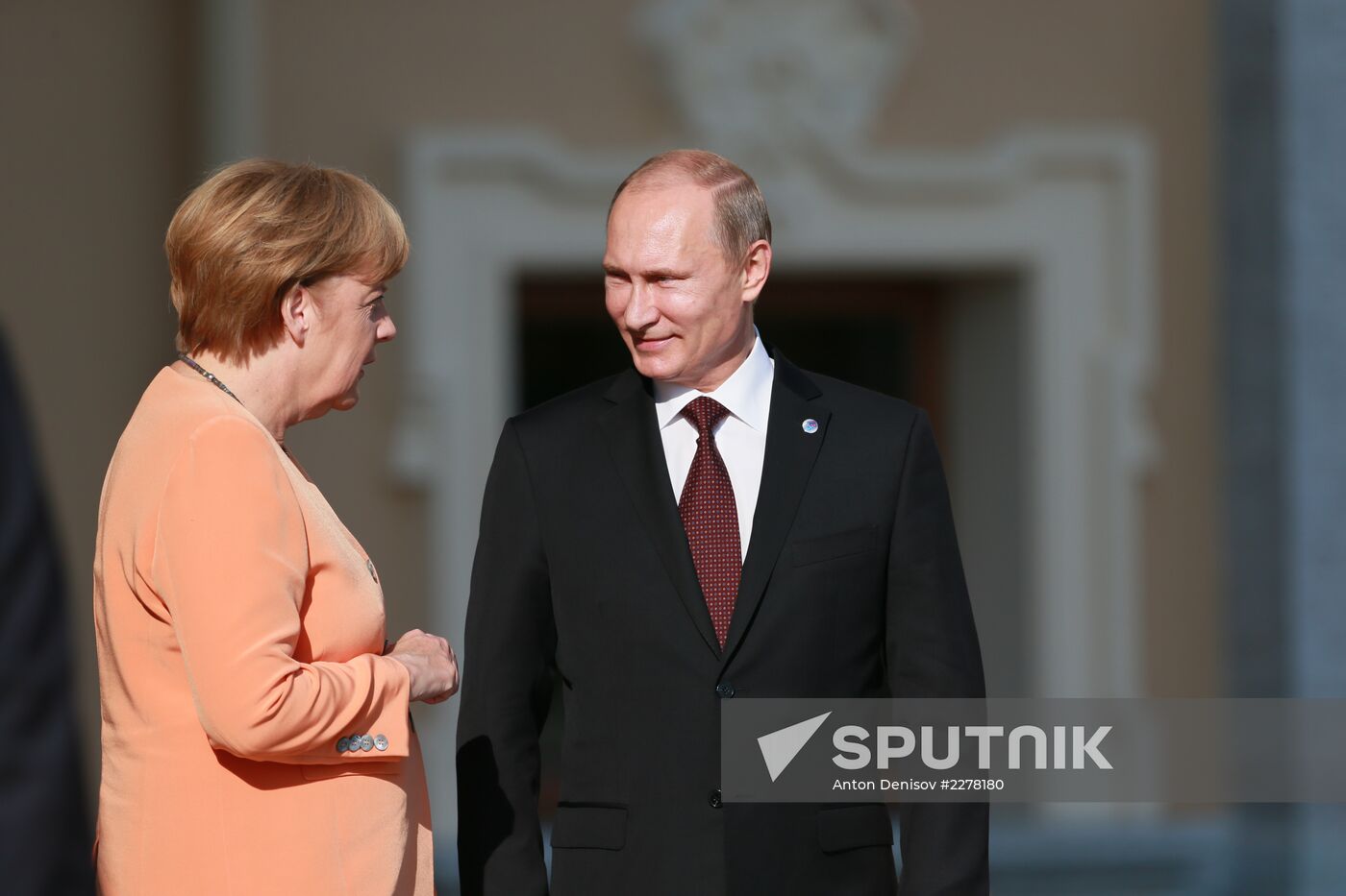 Official welcome of G20 leaders by Vladimir Putin