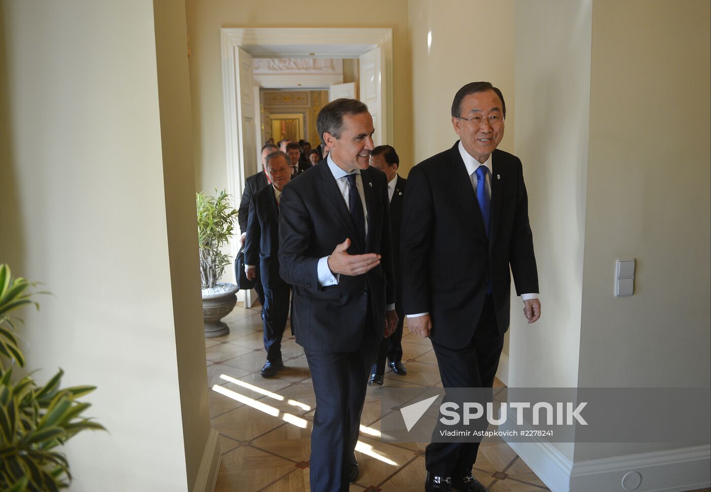 First working session of G20 Summit participants