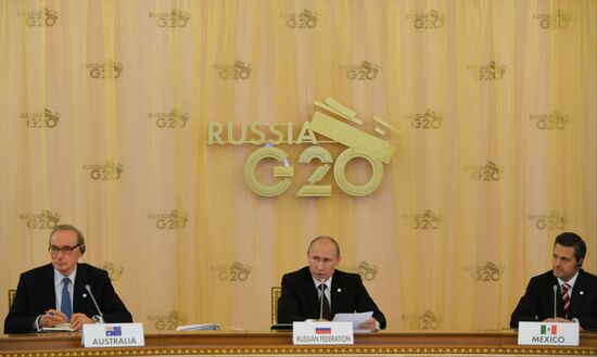 First working session of G20 Summit participants