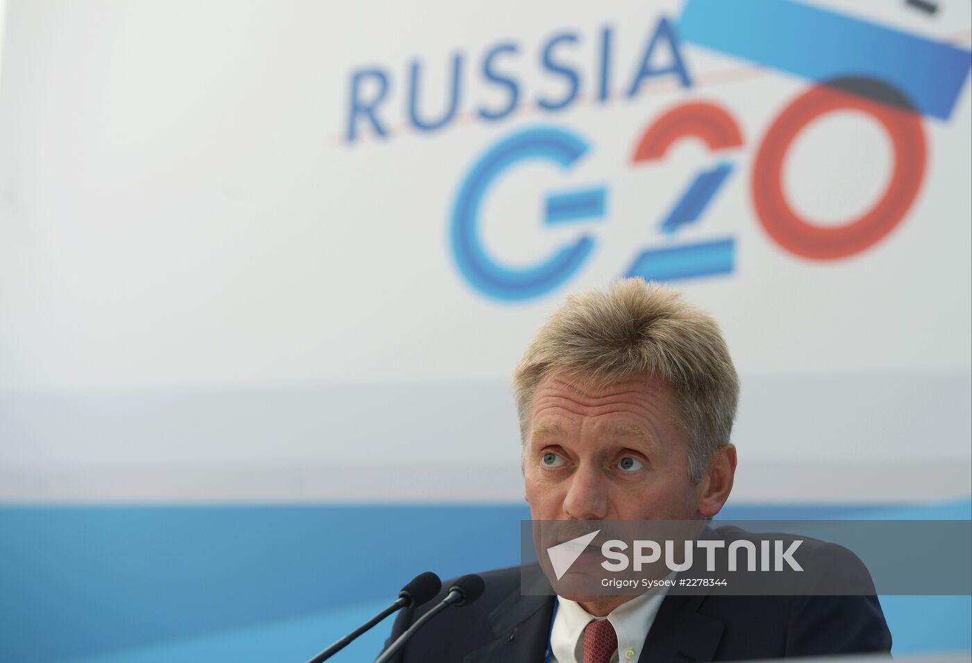 Briefings by Russian and foreign experts