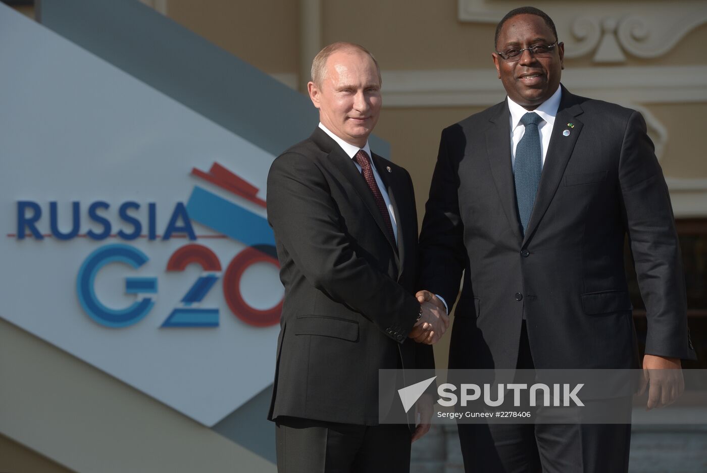 Official welcome of G20 leaders by Vladimir Putin