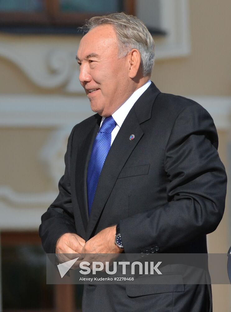 Official welcome of G20 leaders by Vladimir Putin