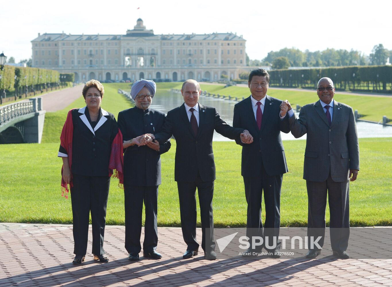 Heads of BRICS member states' delegations pose for group photo