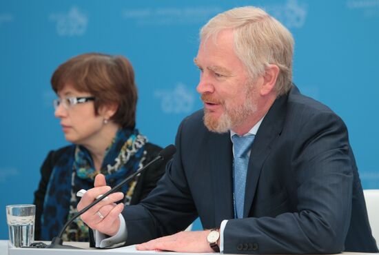 Briefings by G20 Summit participants