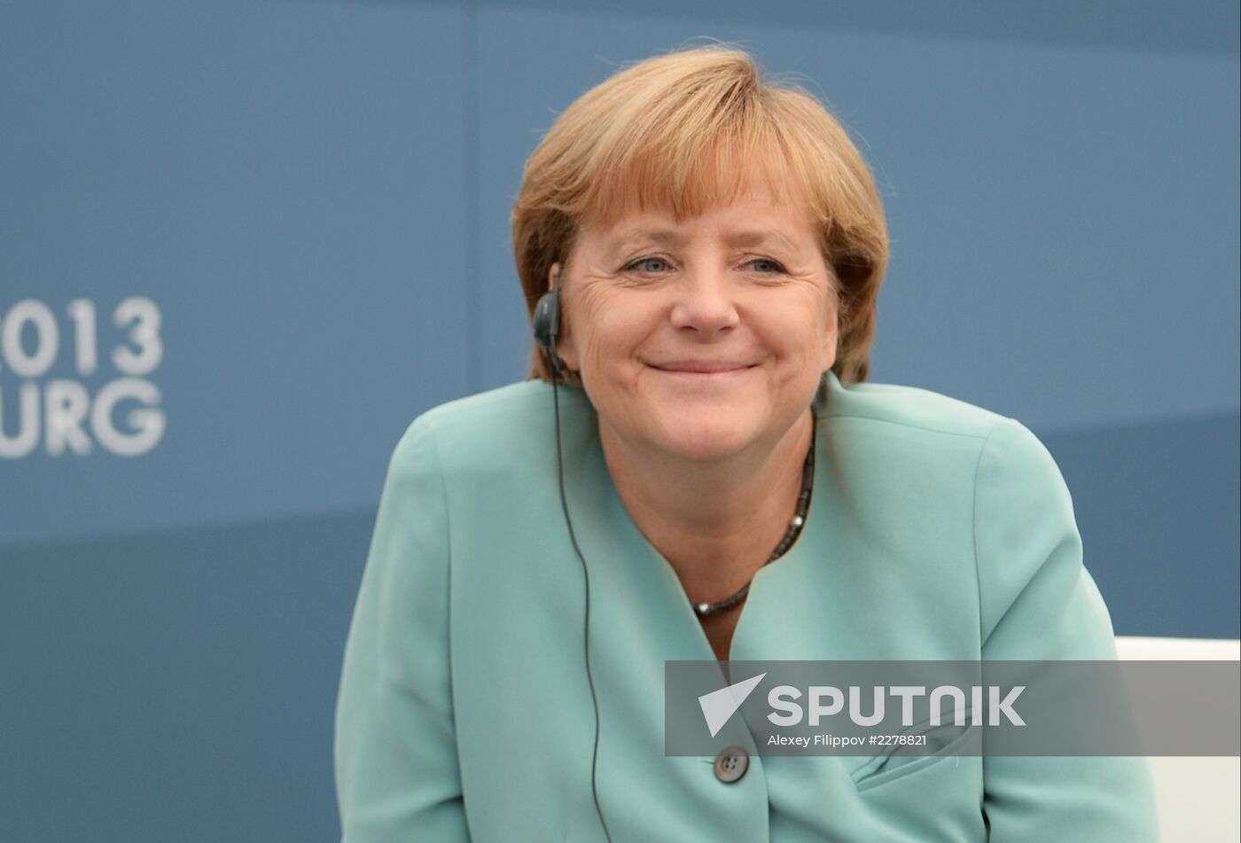 Vladimir Putin meets with Business 20 and Labour 20