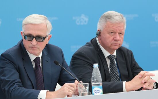Briefings by G20 Summit participants