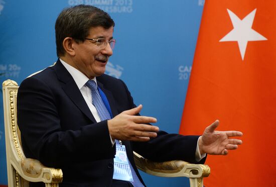 Sergei Lavrov meets with G20 foreign ministers