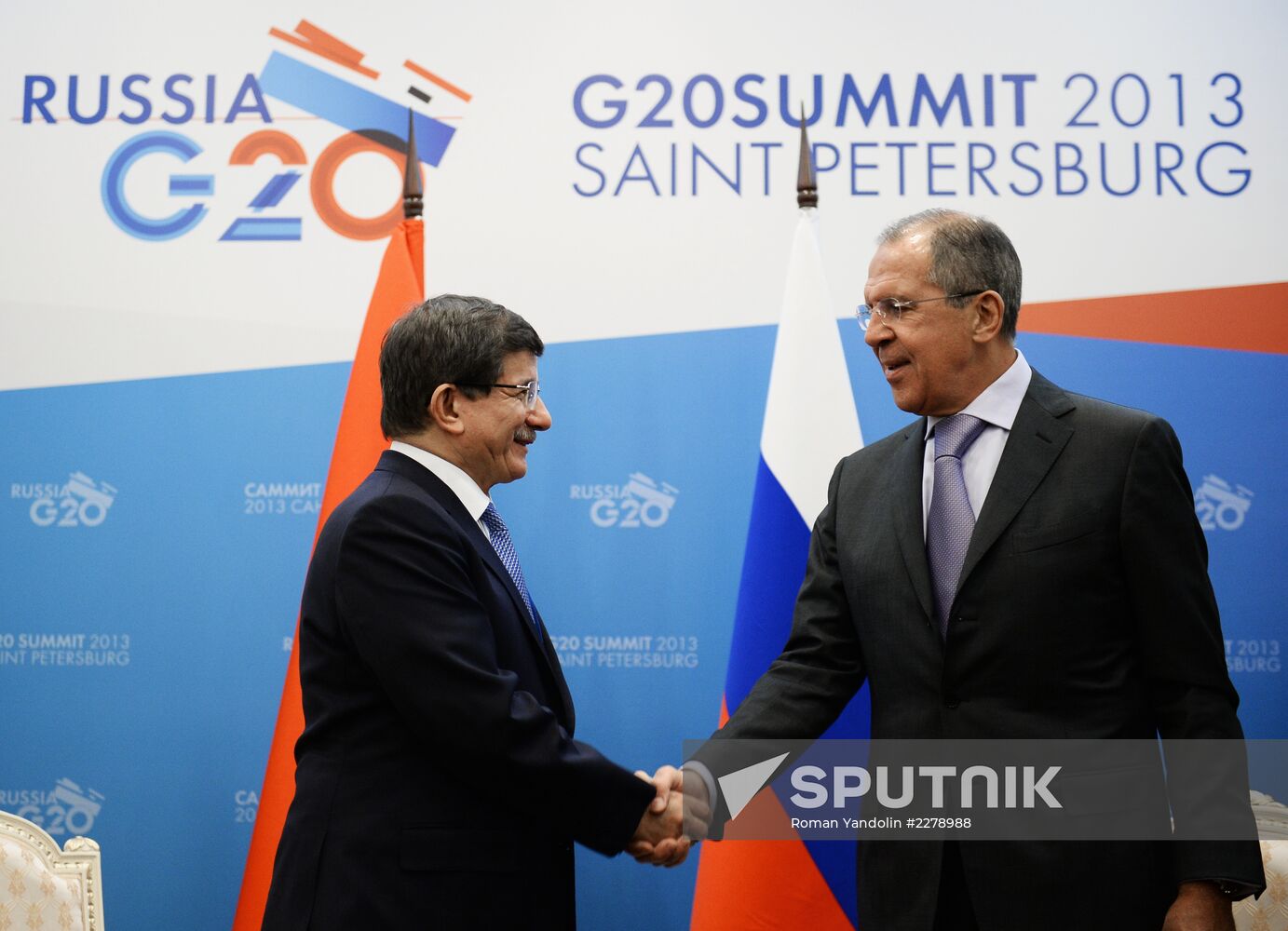 Sergei Lavrov meets with G20 foreign ministers