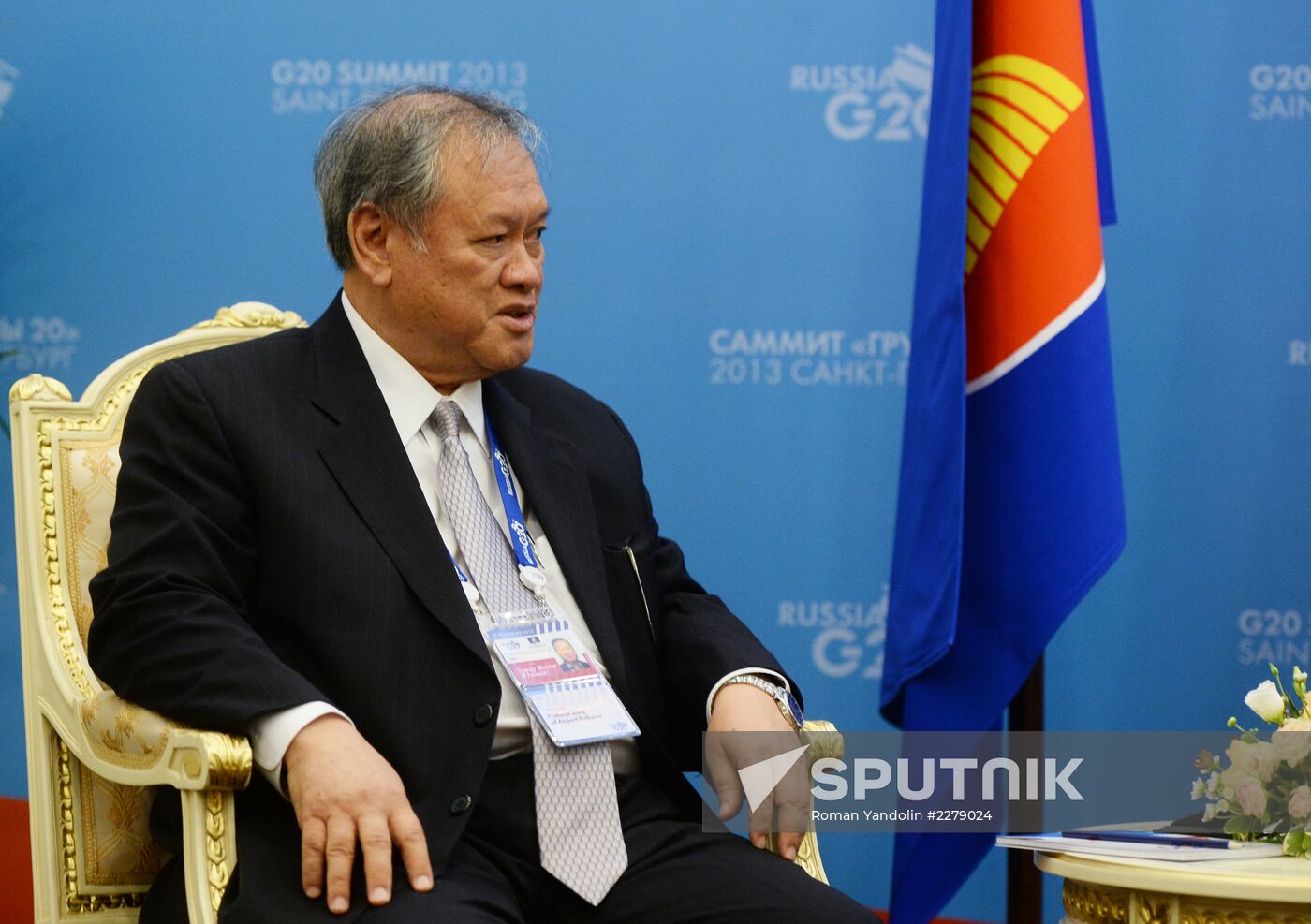 Sergei Lavrov meets with G20 foreign ministers