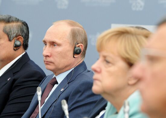 Vladimir Putin meets with Business 20 and Labour 20