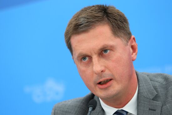 Briefings by G20 Summit participants