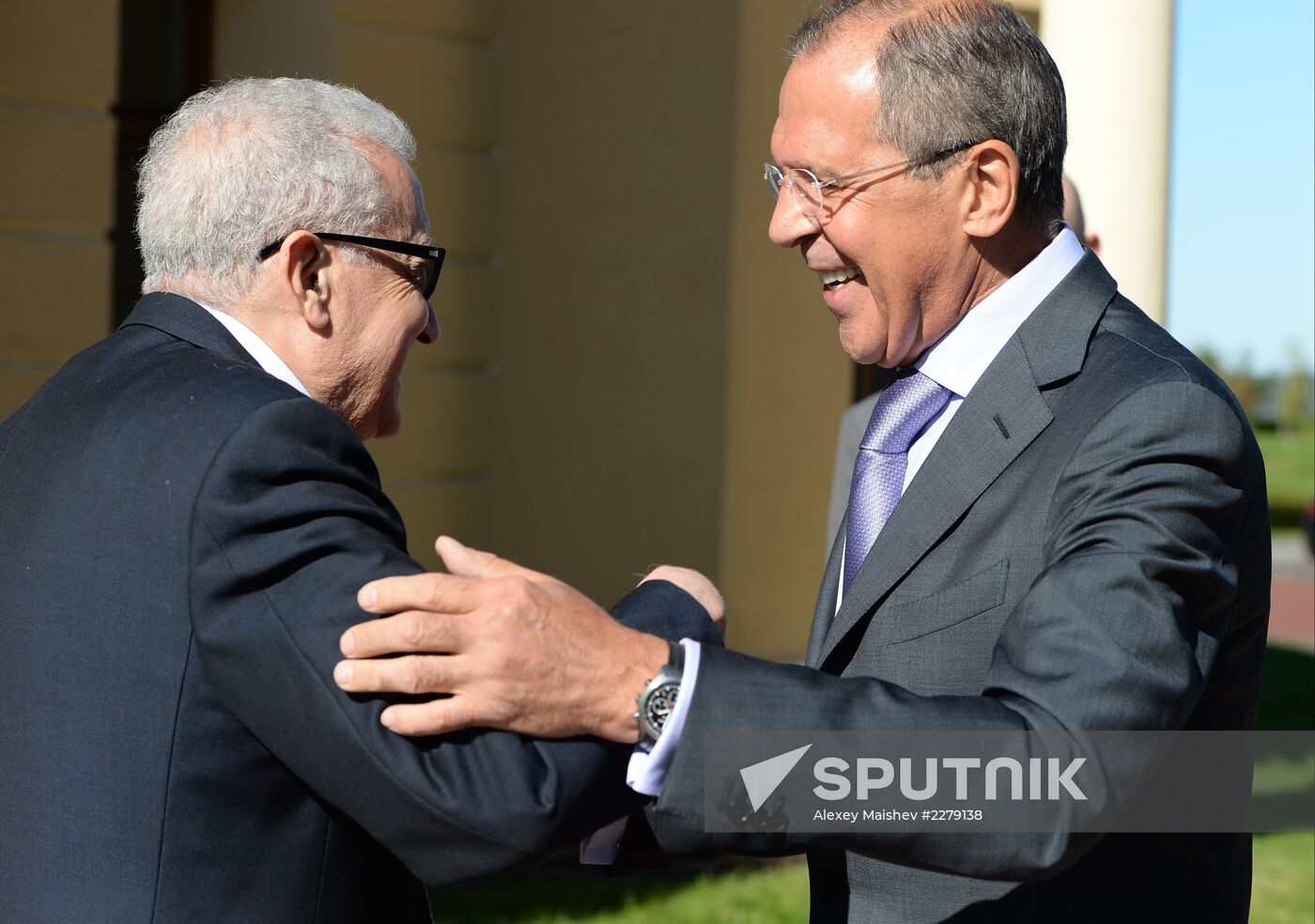 Sergei Lavrov meets with G20 foreign ministers