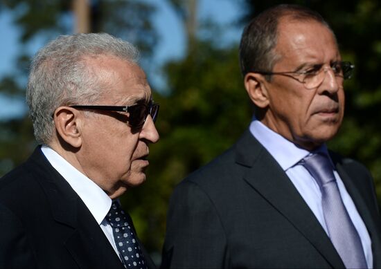 Sergei Lavrov meets with G20 foreign ministers