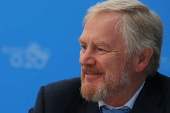 Briefings by G20 Summit participants