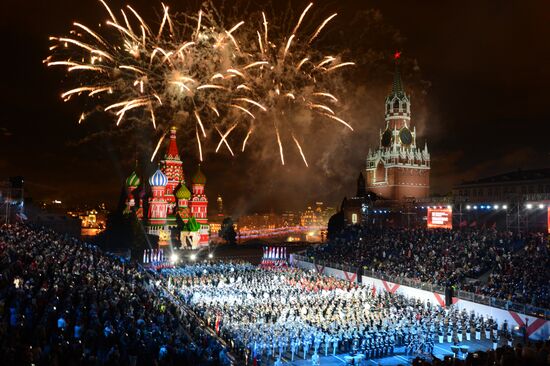 Closing of Spasskaya Tower Festival