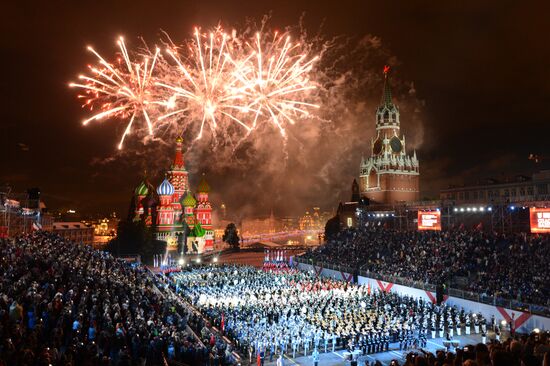 Closing of Spasskaya Tower Festival
