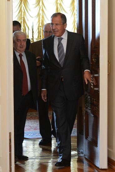 Russian and Syrian foreign ministers meet in Moscow