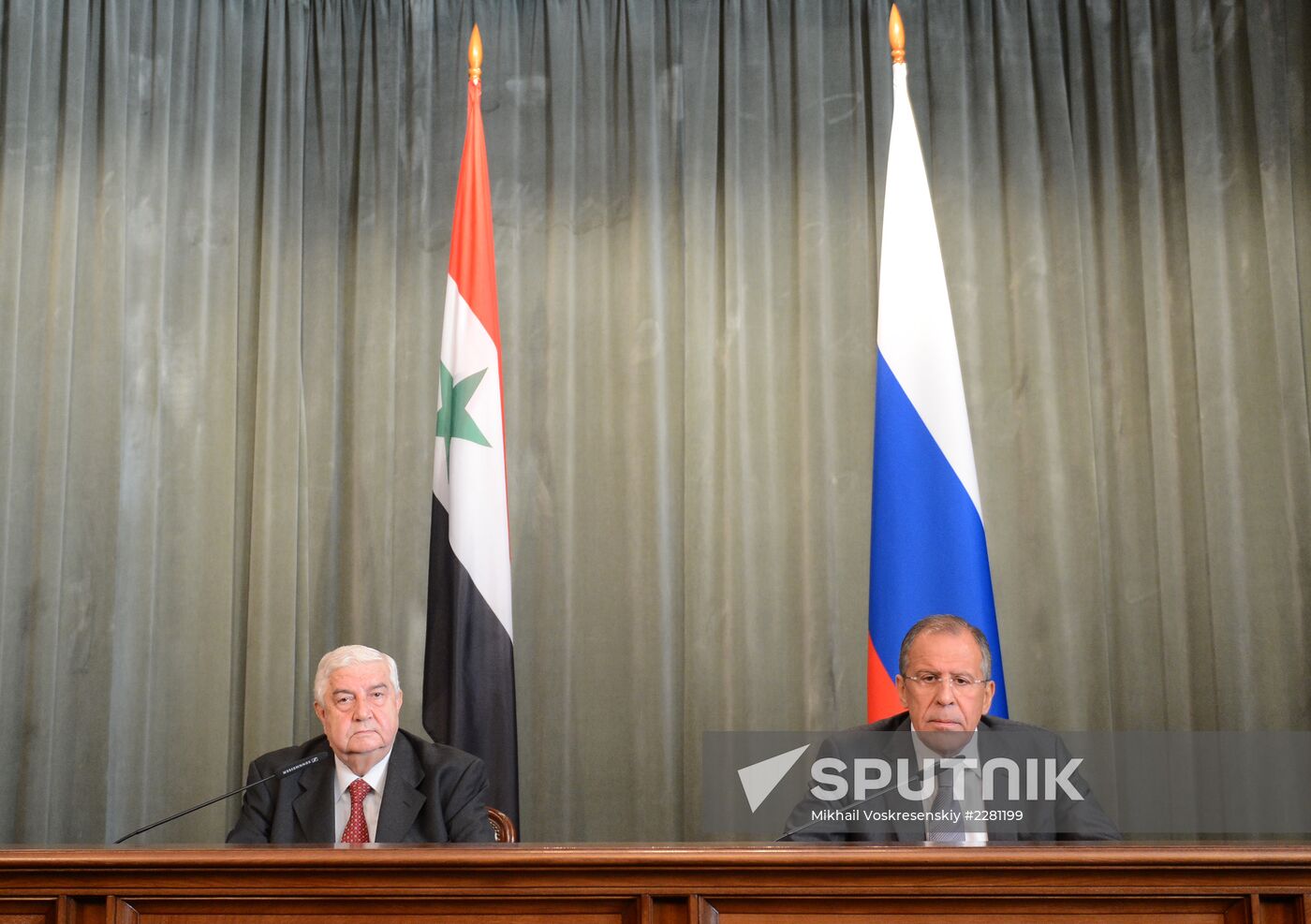 Russian and Syrian foreign ministers meet in Moscow