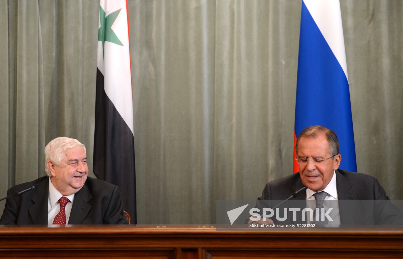 Russian and Syrian foreign ministers meet in Moscow