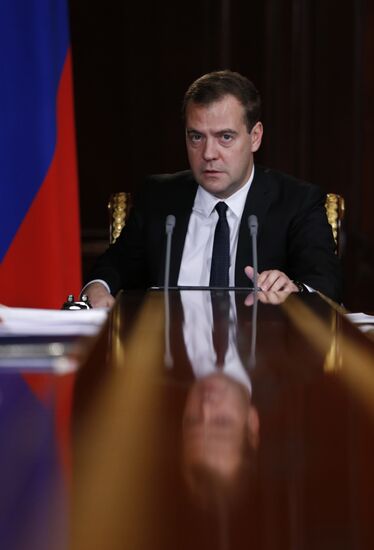 Dmitry Medvedev meets with his deputies
