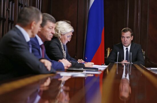 Dmitry Medvedev meets with his deputies