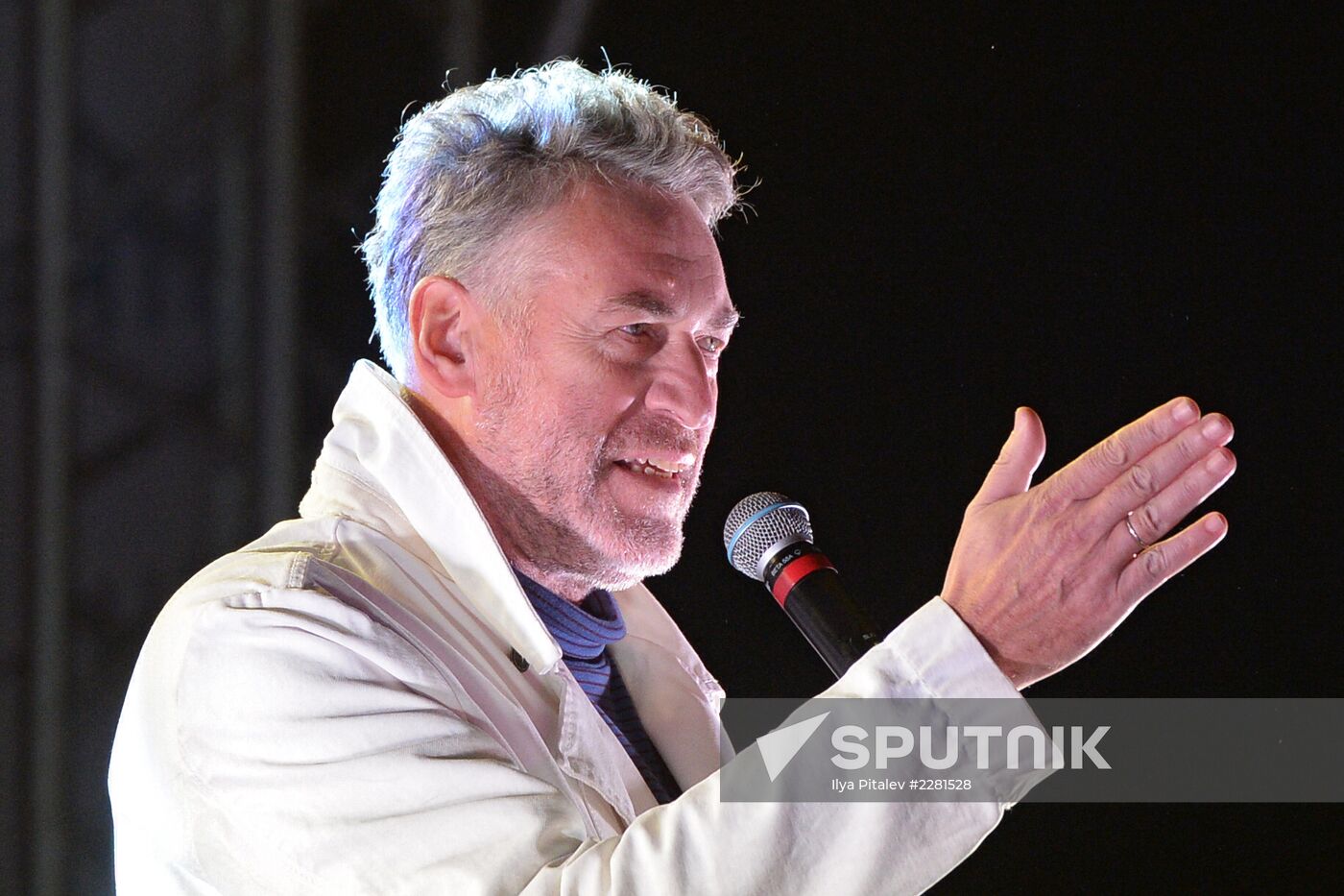 Rally by supporters of A. Navalny on Bolotnaya Square