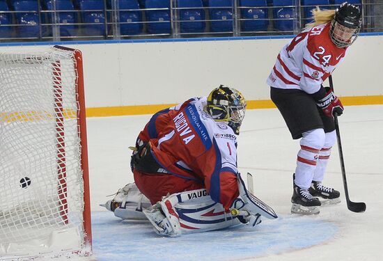Ice hockey. Women. Russia vs. Canada friendly match