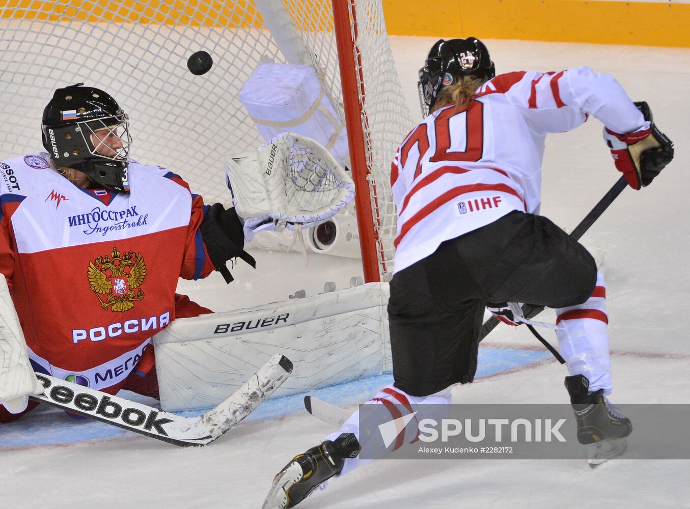 Ice hockey. Women. Russia vs. Canada friendly match