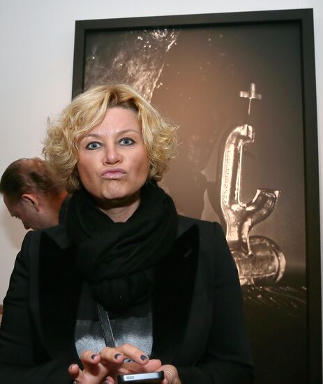Opening of Moscow photographic salon