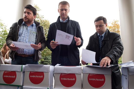 Navalny files court suit to repeal Moscow mayoral vote