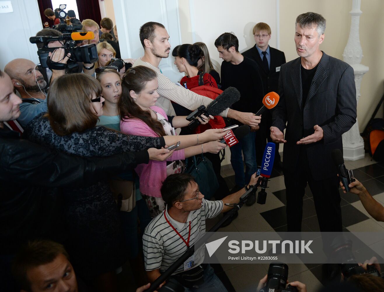 Yekaterinburg Election Committee Endorses Roizman's win