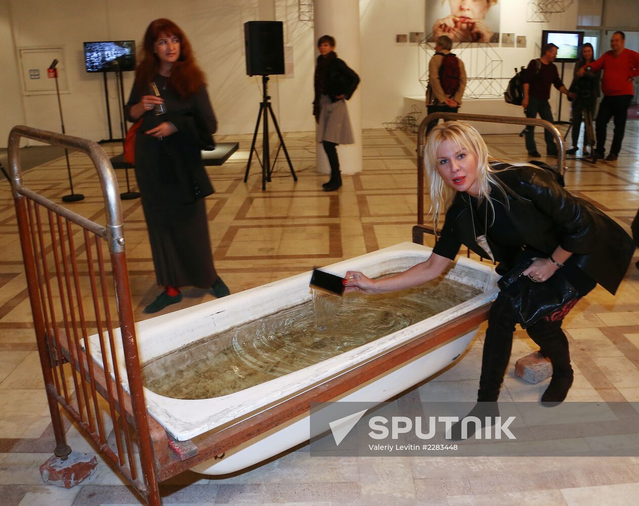 Opening of exhibition by Kandinsky Prize nominees