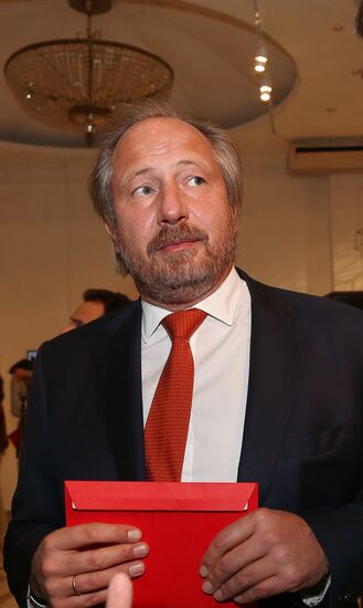 Opening of exhibition by Kandinsky Prize nominees