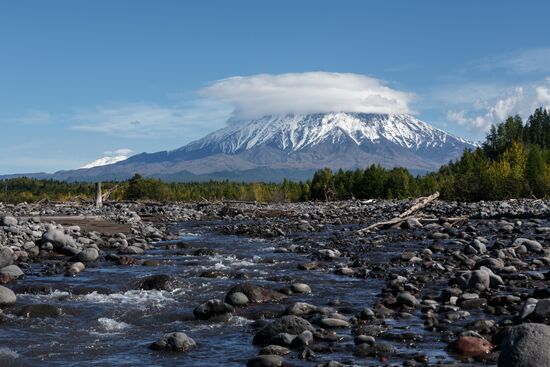 Volcanoes of Kamchatka nature park