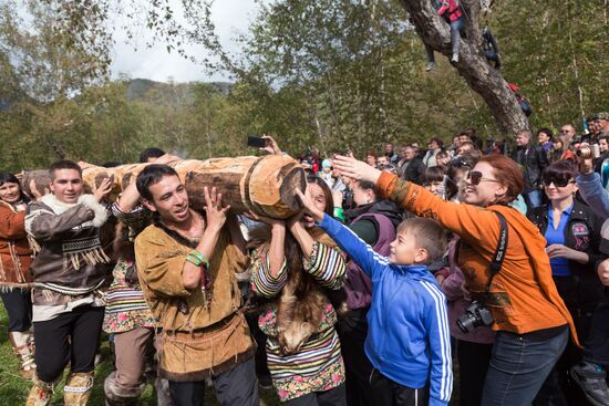 Alhalalalai ritual holiday in Kamchatka