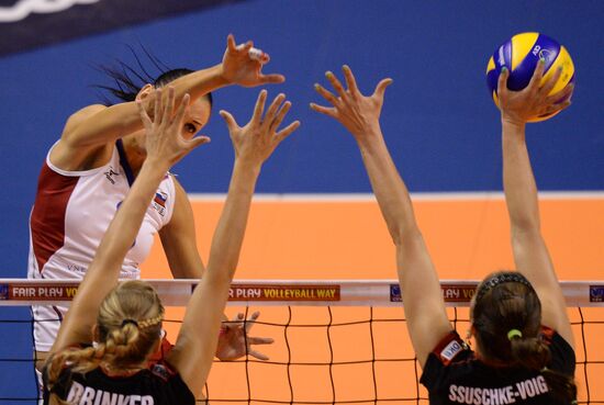 European Women's Volleyball Championship. Finals