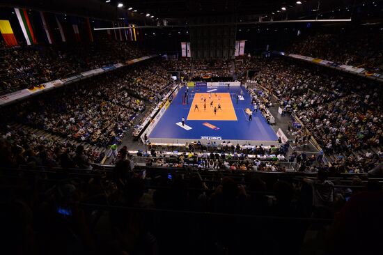 European Women's Volleyball Championship. Finals