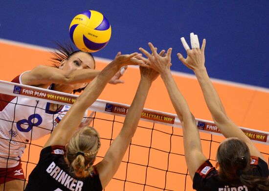 European Women's Volleyball Championship. Finals